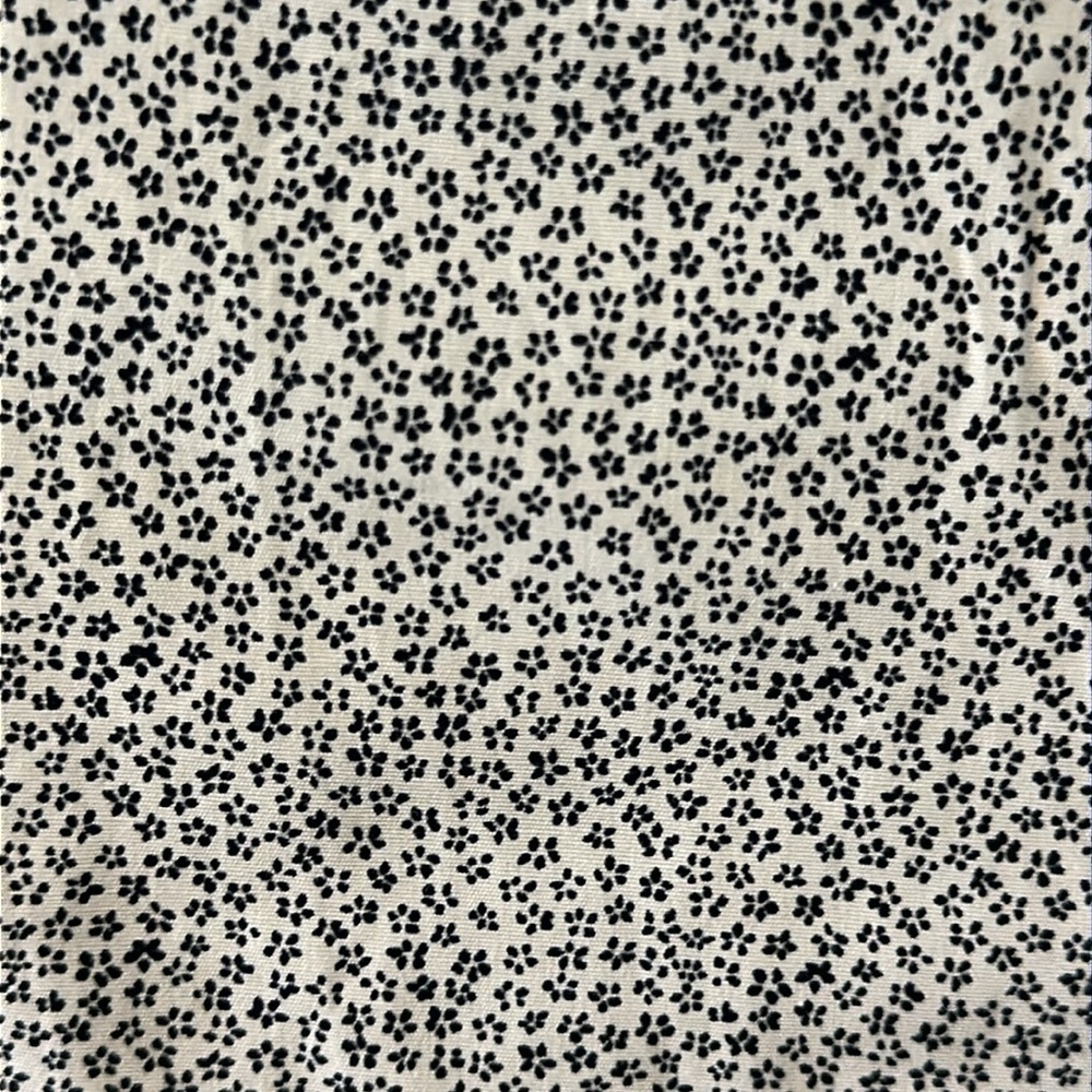 1670 Small Flower Print Button Down Shirt - Picture 6 of 6
